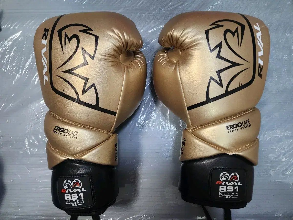ライバル RS 1 2 0 GOLD 16オンス ボクシンググローブ