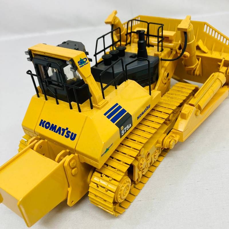 KyoSHo 京商 1/50 IRC 建設機械 シリーズ ブルドーザー コマツ D575A-3
