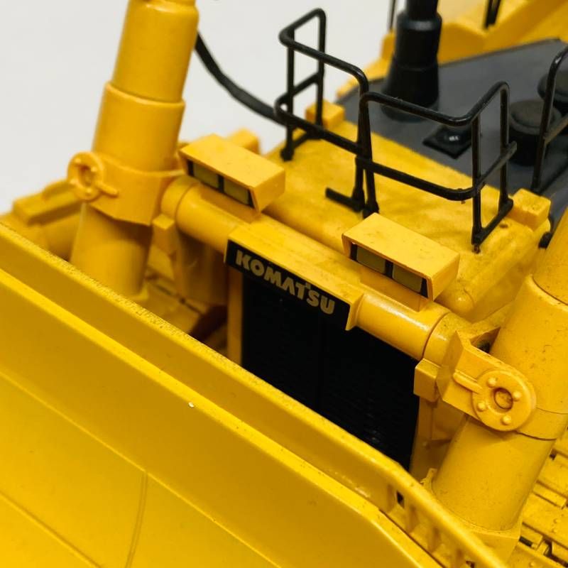 KyoSHo 京商 1/50 IRC 建設機械 シリーズ ブルドーザー コマツ D575A-3