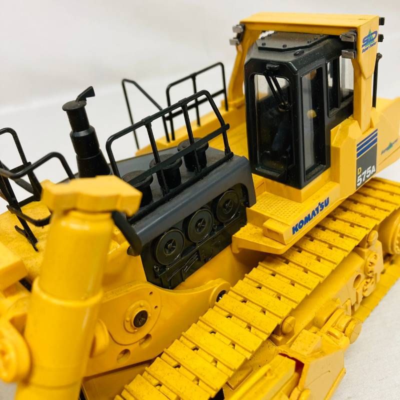 KyoSHo 京商 1/50 IRC 建設機械 シリーズ ブルドーザー コマツ D575A-3