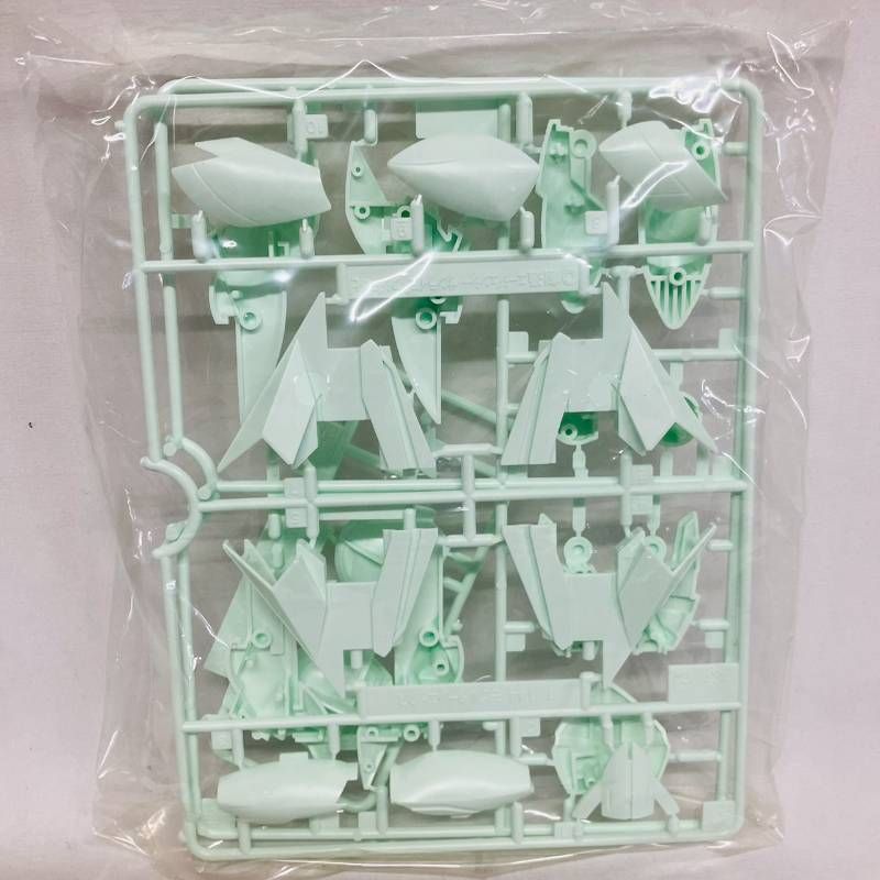 未組立 BANDAI モビルターンエックス 1/144 プラモデル ターンエー