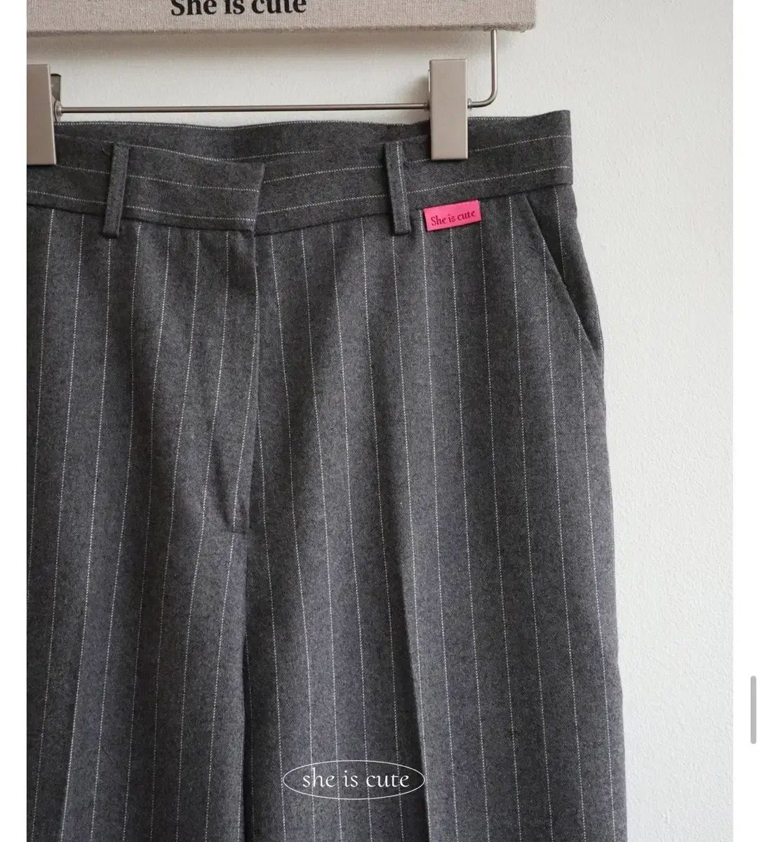 スラックス グレー