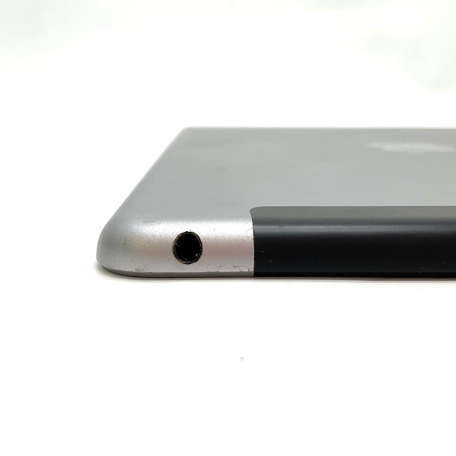  Apple iPad 9.7インチ 第5世代 128 GB スペースグレイ WiFi Cellular Softbank 白ロム iPad本体 タブレット