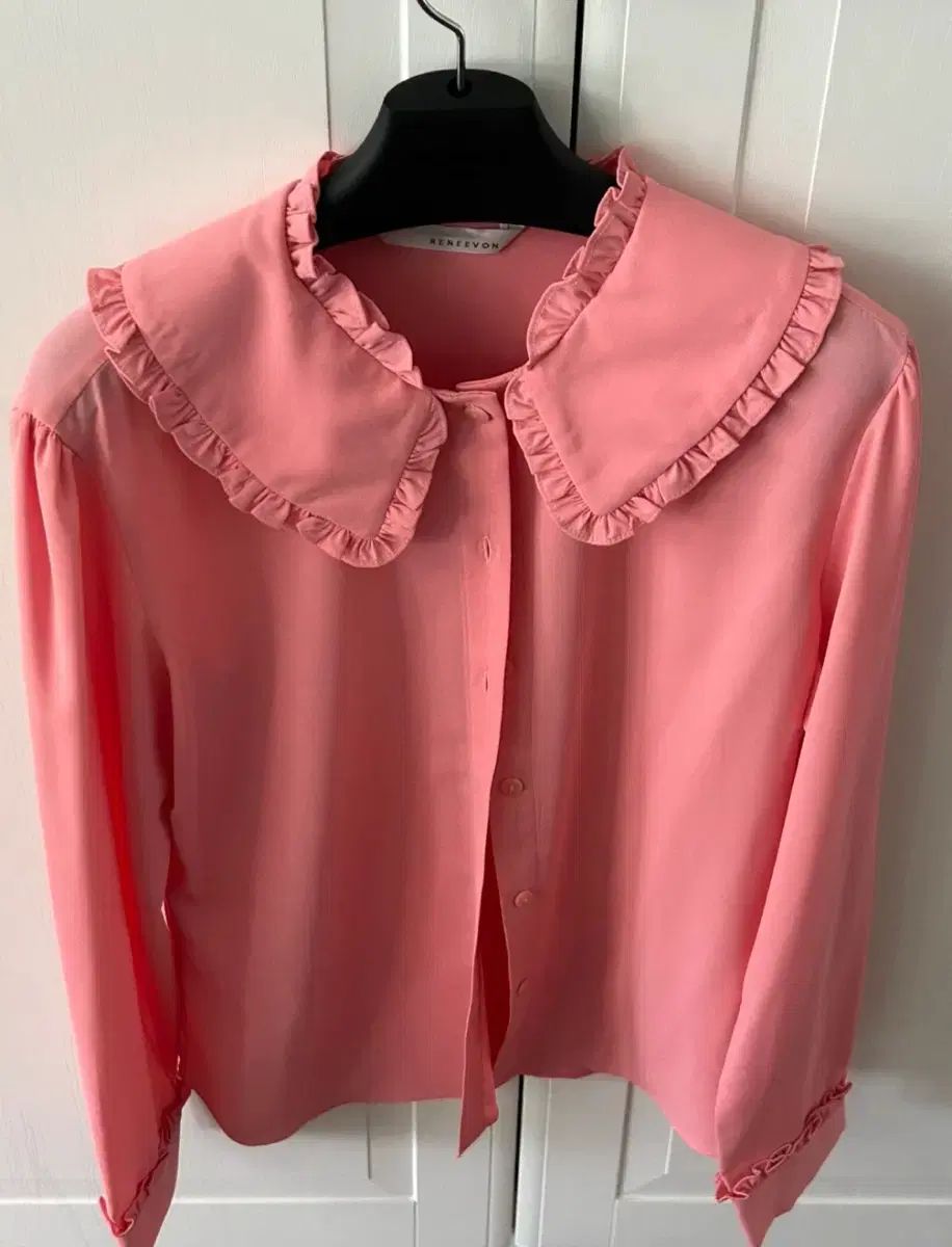 ピンク フリル KARA ブラウス サイズ55