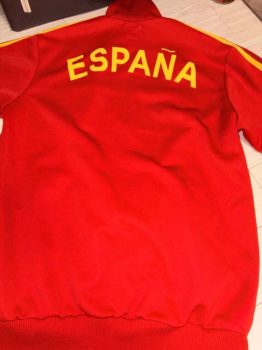 アディダス スペイン aespa エスパ ジャージ