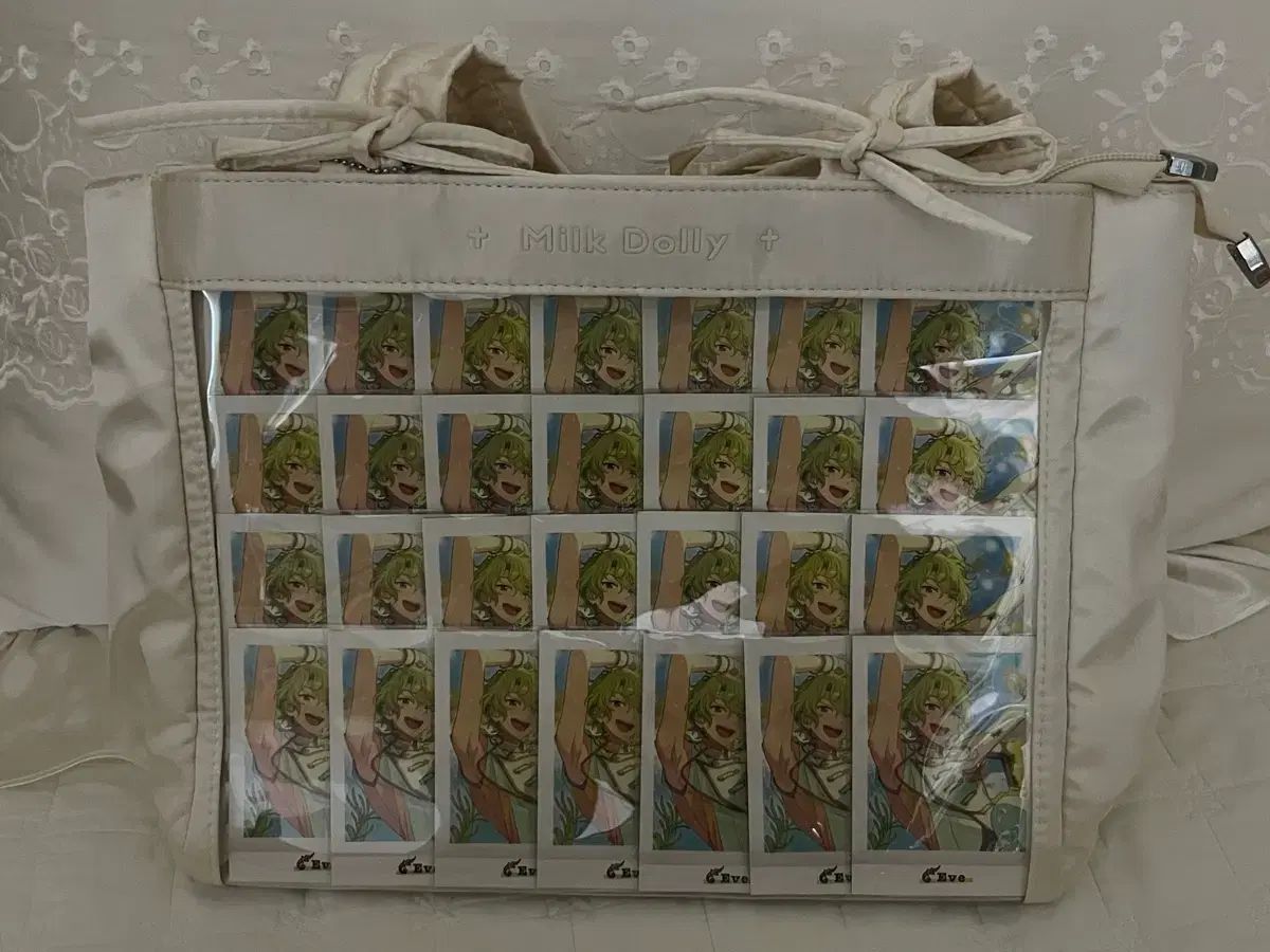 FUYUUNEKO フユネコ アイボリー 痛バッグ ヒヨリ