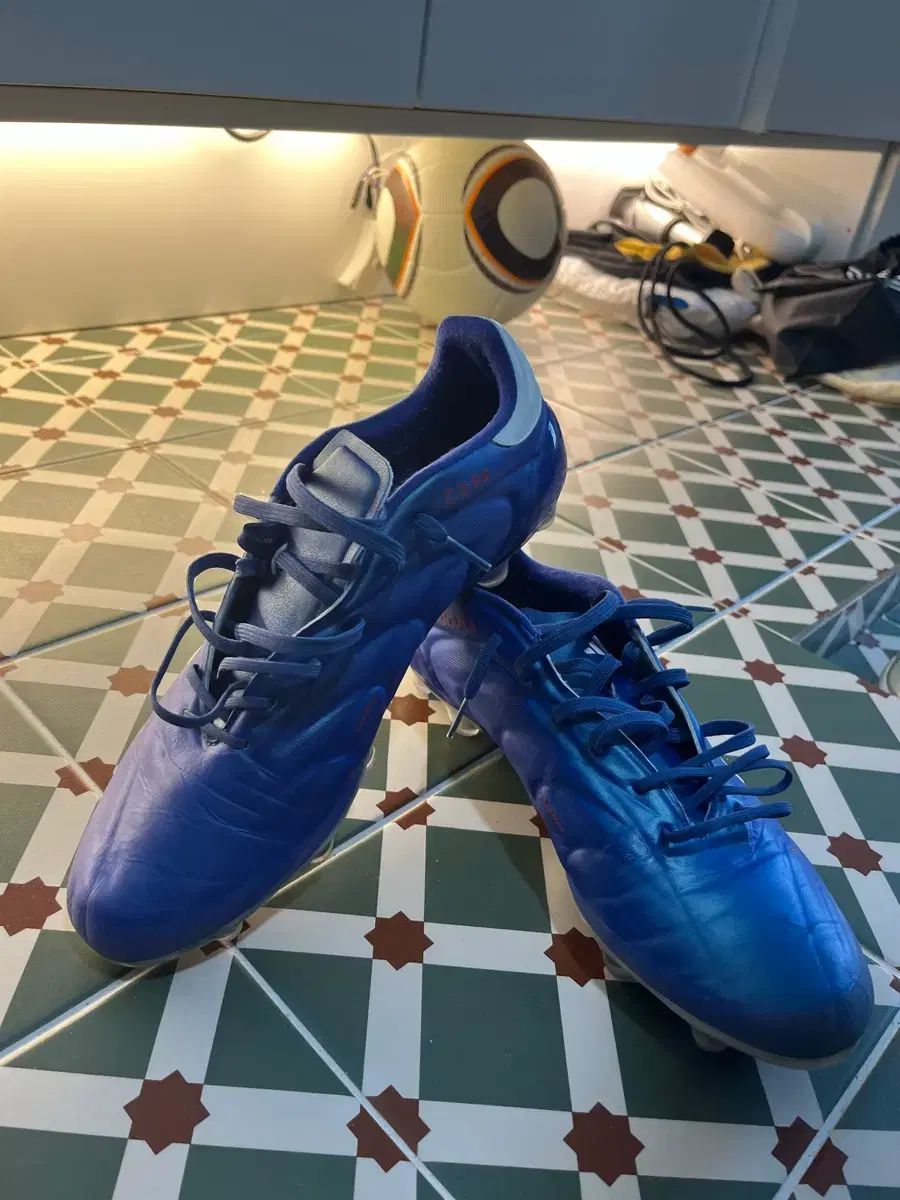 驚きの破格値，限定SALE コパ ピュア 2 1 HG/AG サッカーシューズ 285 フットサルシューズ