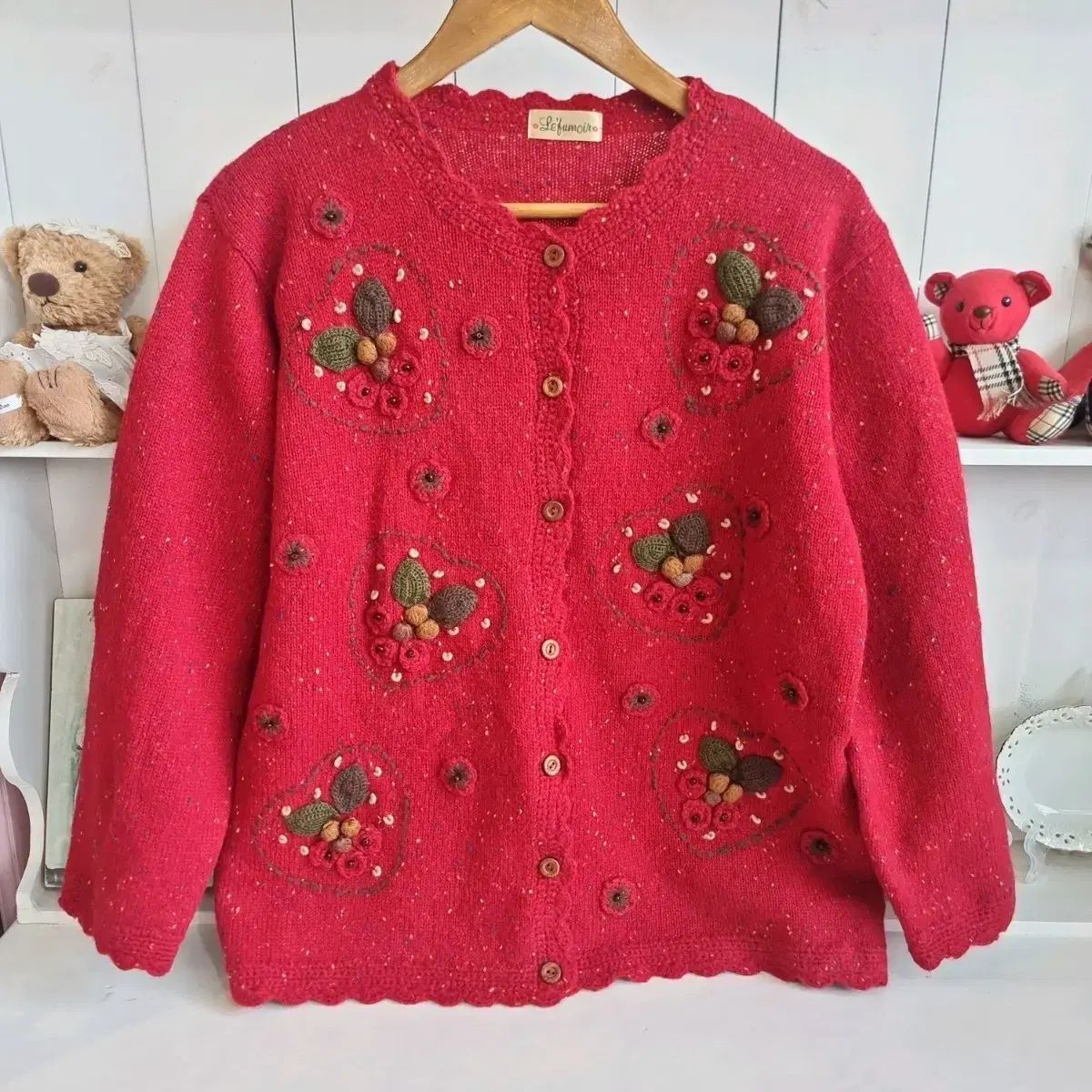 Lefumoir レッド ウール ニット カーディガン 立体 フラワー 刺繍
