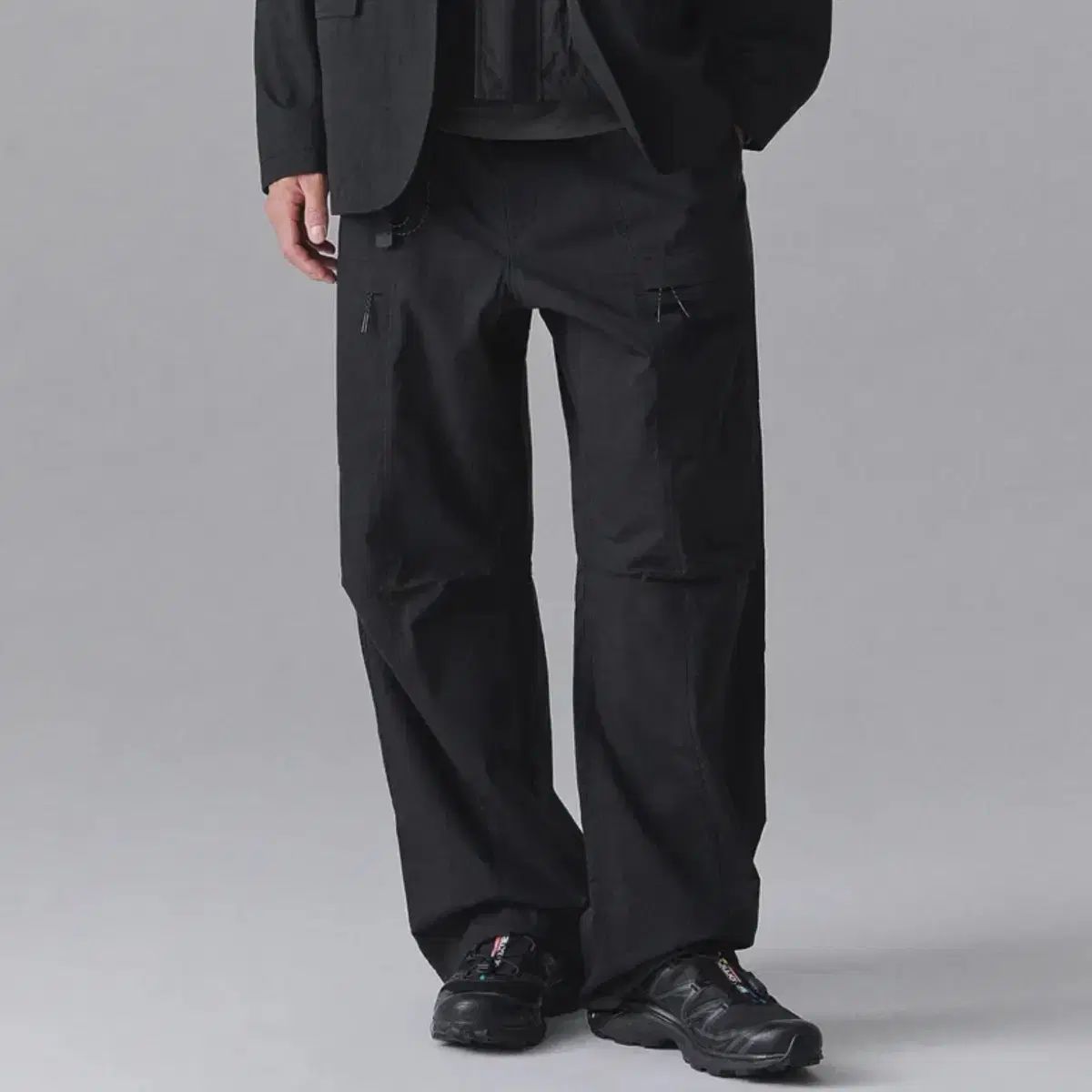 32 ムシンサ シティ レジャー CN ベルト付き ユーティリティ パンツ ブラック