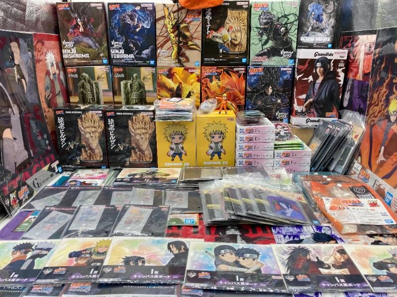 10 kg超の大量まとめ NARUTO ナルト グッズ 約12.3 kg フィギュア多数 アクスタ クリアファイル 他 サスケ イタチ カカシ ジャンプアニメ
