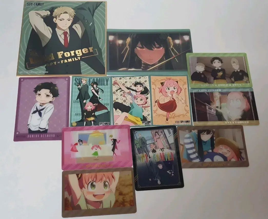 SPY × FAMILY スパイファミリー ファミリー ビジュアル色紙 ポストカードセット カード レンチキュラーカード レンチキュラー はがき ステッカー まとめ販売
