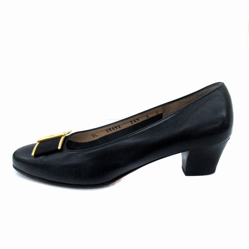 サルヴァトーレフェラガモ Salvatore Ferragamo パンプス ローヒール