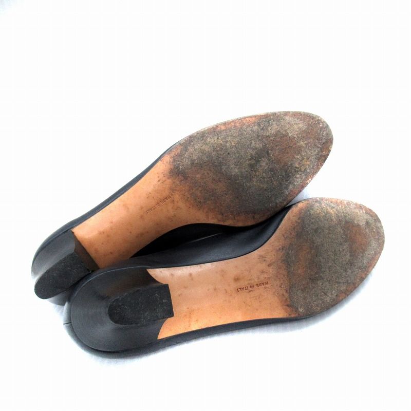 サルヴァトーレフェラガモ Salvatore Ferragamo パンプス ローヒール