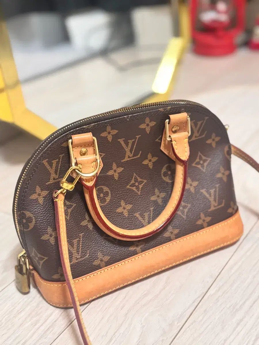 Louis Vuitton モノグラム アルマ BB ハンドバッグ