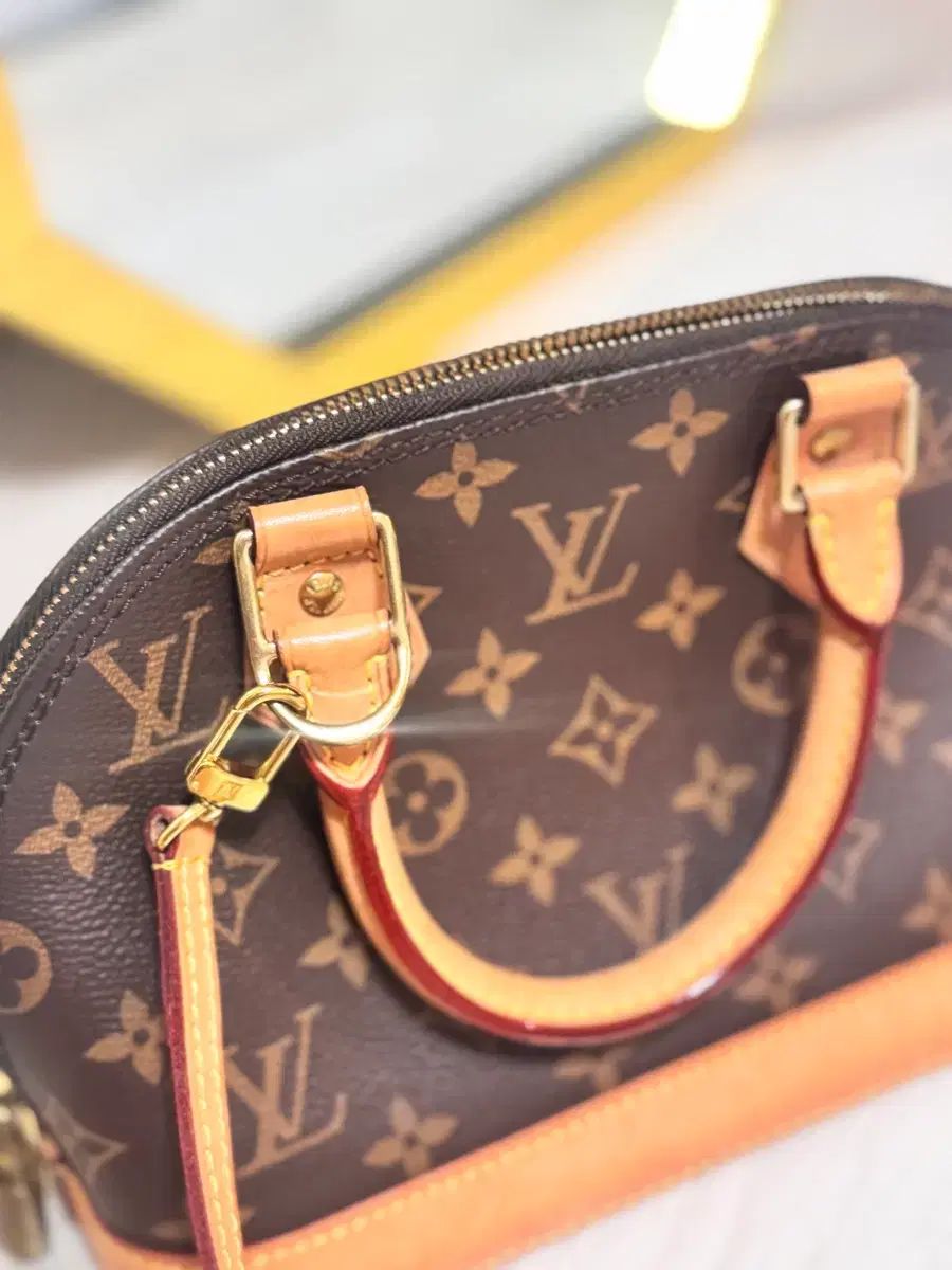 Louis Vuitton モノグラム アルマ BB ハンドバッグ
