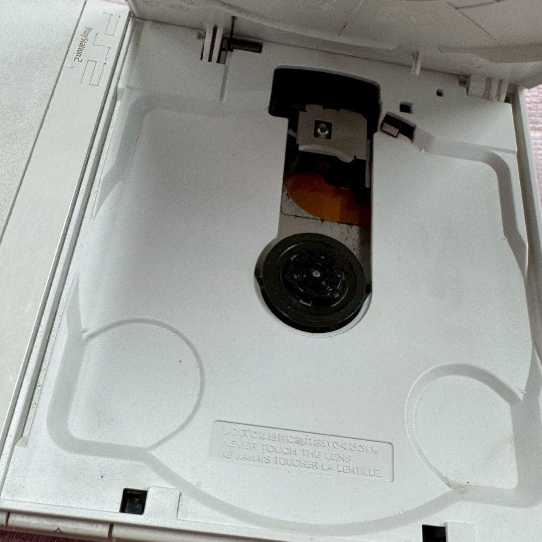  プレイステーション2 本体 セラミック ホワイト SCPH 77000 CW PS 2ハード SONY 動作可 本体 プレイステーション2(PS2)