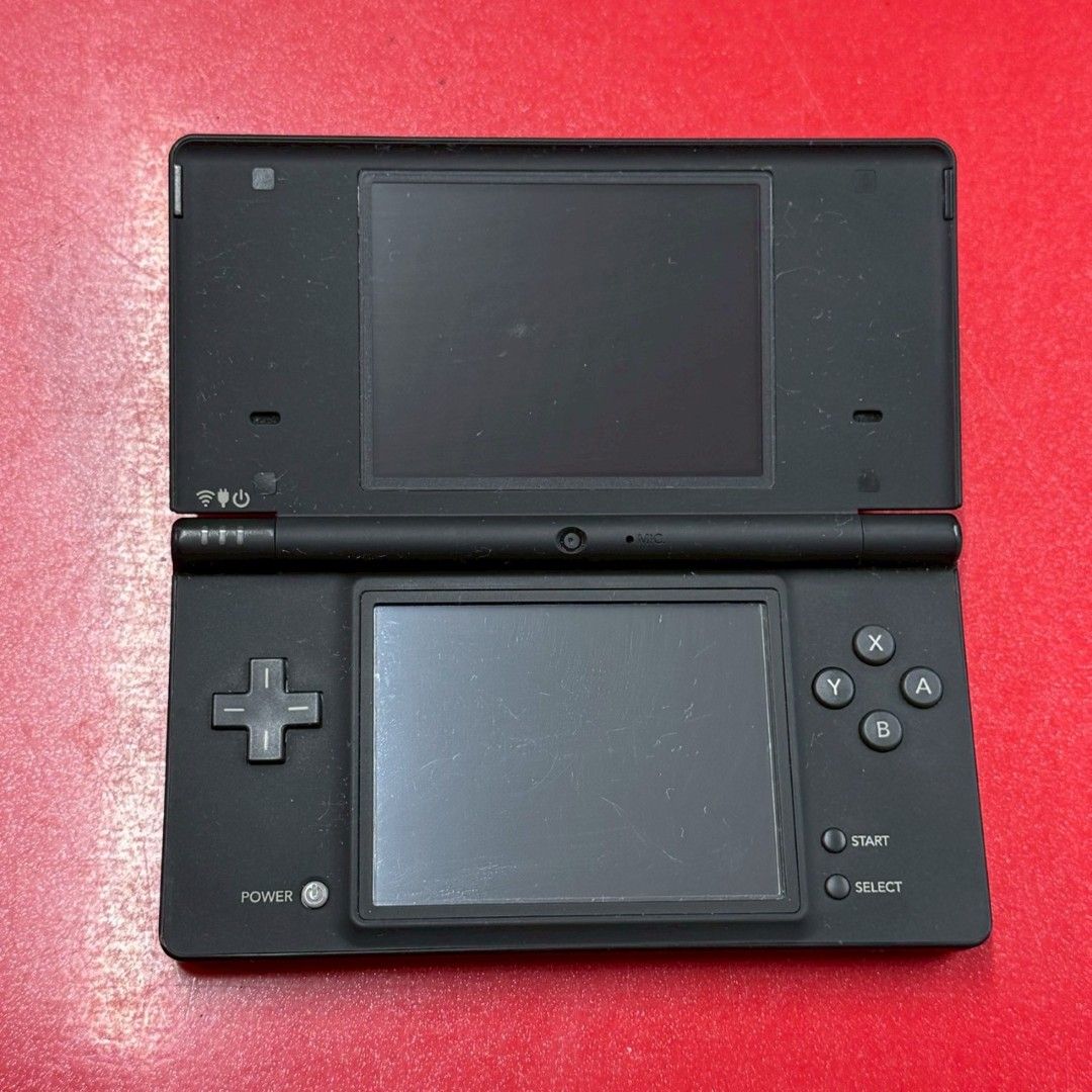 □ニンテンドーDSi 本体 ブラック ニンテンドーDSハード 本体のみ