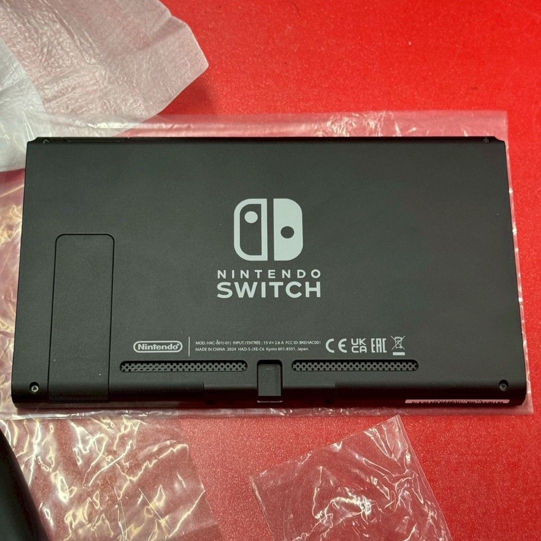 Switch 本体