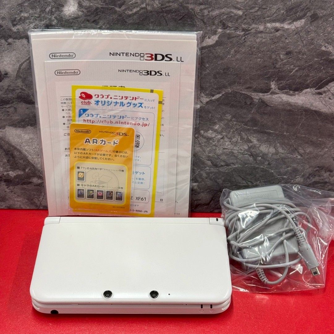 ニンテンドー3 DSLL 本体 ホワイト DSハード 箱無し 任天堂 動作可