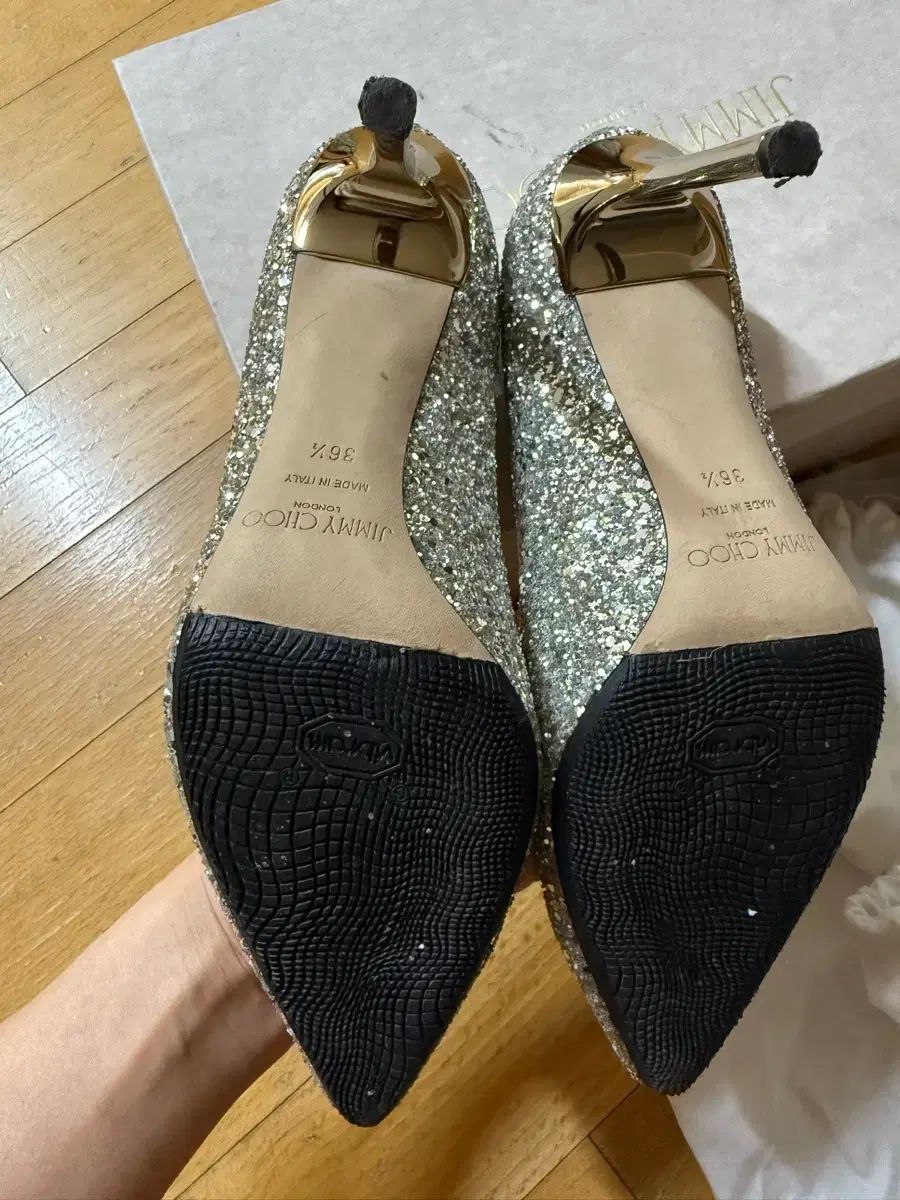 ジミーチュウ ロミー 85 샴페イン グリッター パンプス ブライダルシューズ セルフウェディング撮影