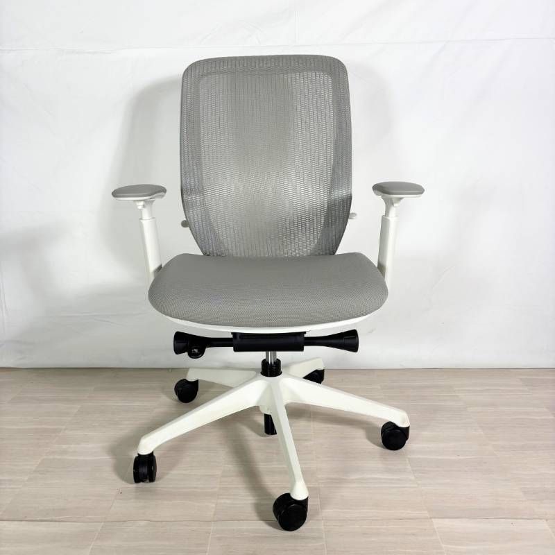 稼働肘 オフィスチェア