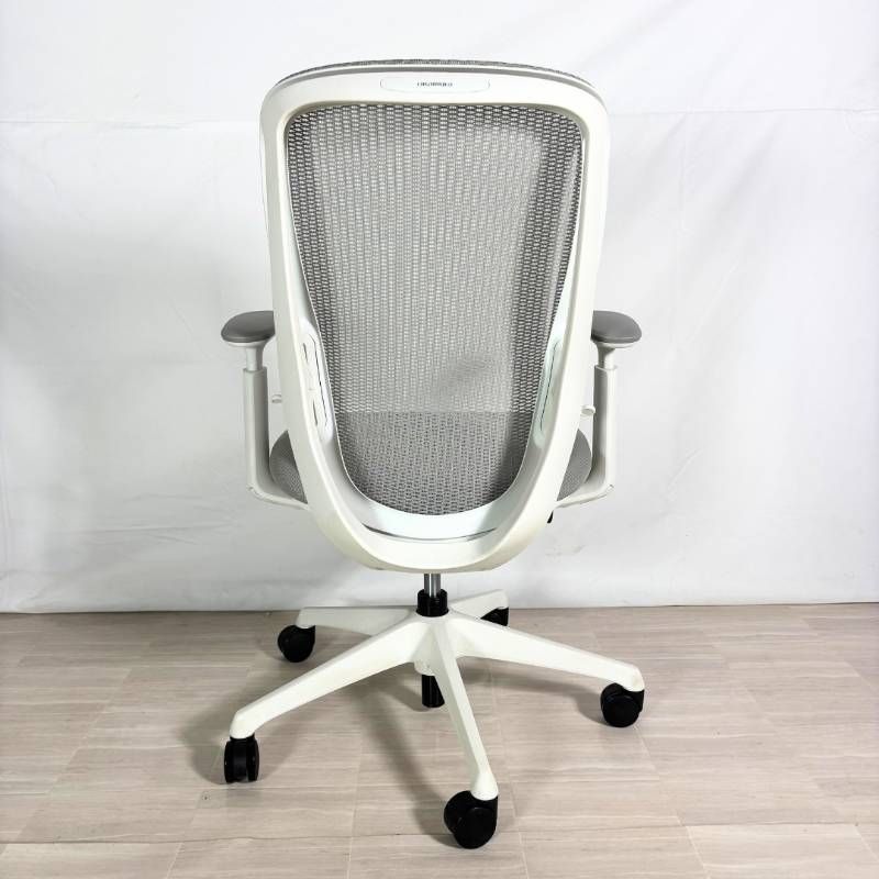 シルフィー チェア