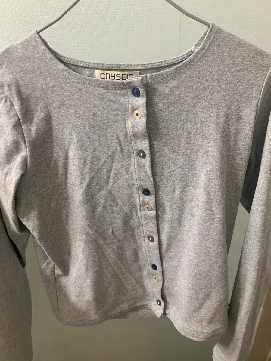 コイッセイオ ロウ エッジ カーディガン グレー