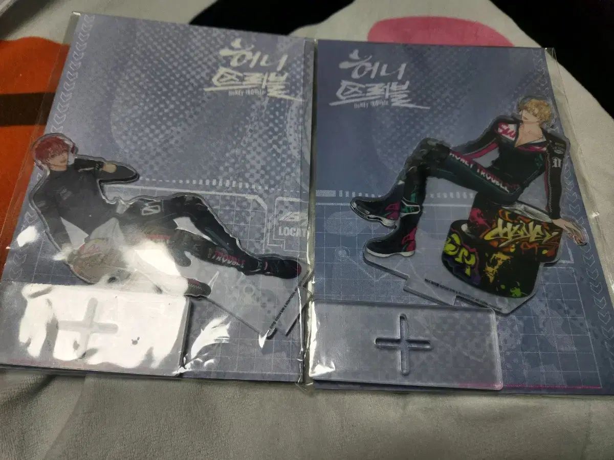 ハニートラブル ～甘い罠にはご用心を! ～ 台湾版 グッズ セット まとめ オンウチュ ユン ジホン アクリルスタンド