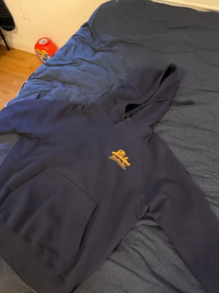 エメレオンドレ Aime Leon Dore フードTシャツ