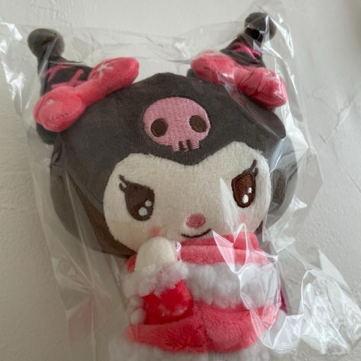 サンリオ クロミ クリスマス ぬいぐるみチャーム サンタ風 アベイル