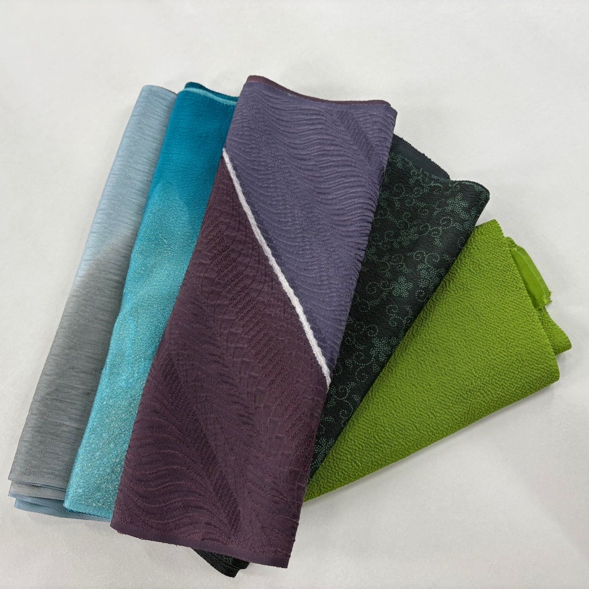  帯揚げ 優品 セット 黄緑色 正絹 和装小物 帯揚げ 帯留め 帯飾り