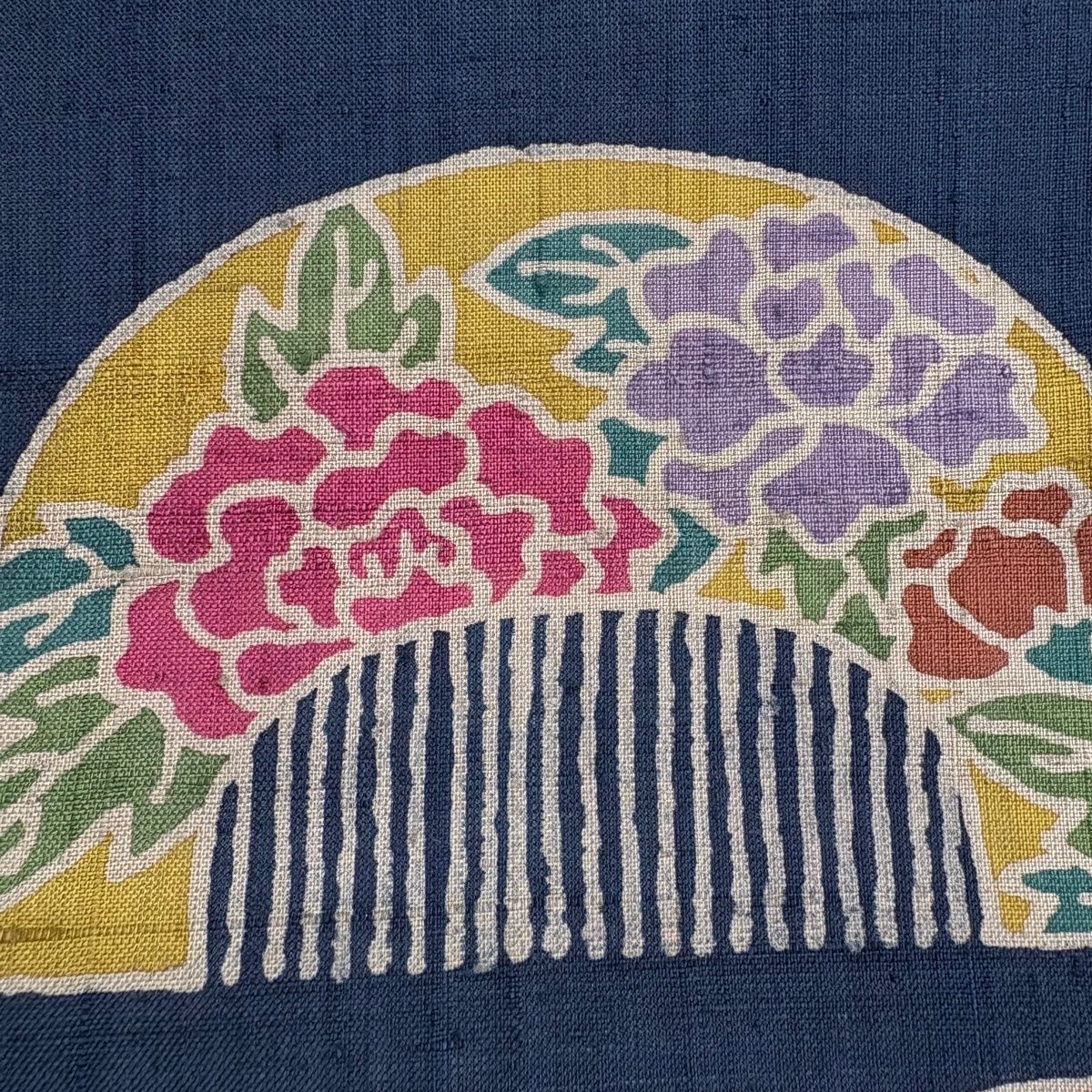 名古屋帯 秀品 紬地 櫛 草花 濃紺 正絹