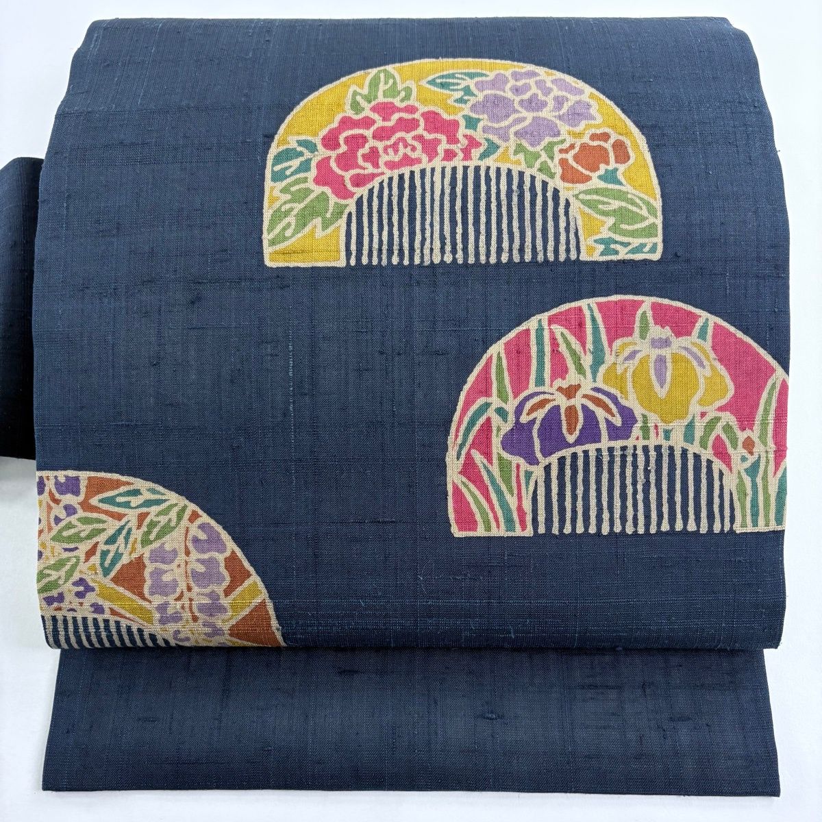 名古屋帯 秀品 紬地 櫛 草花 濃紺 正絹