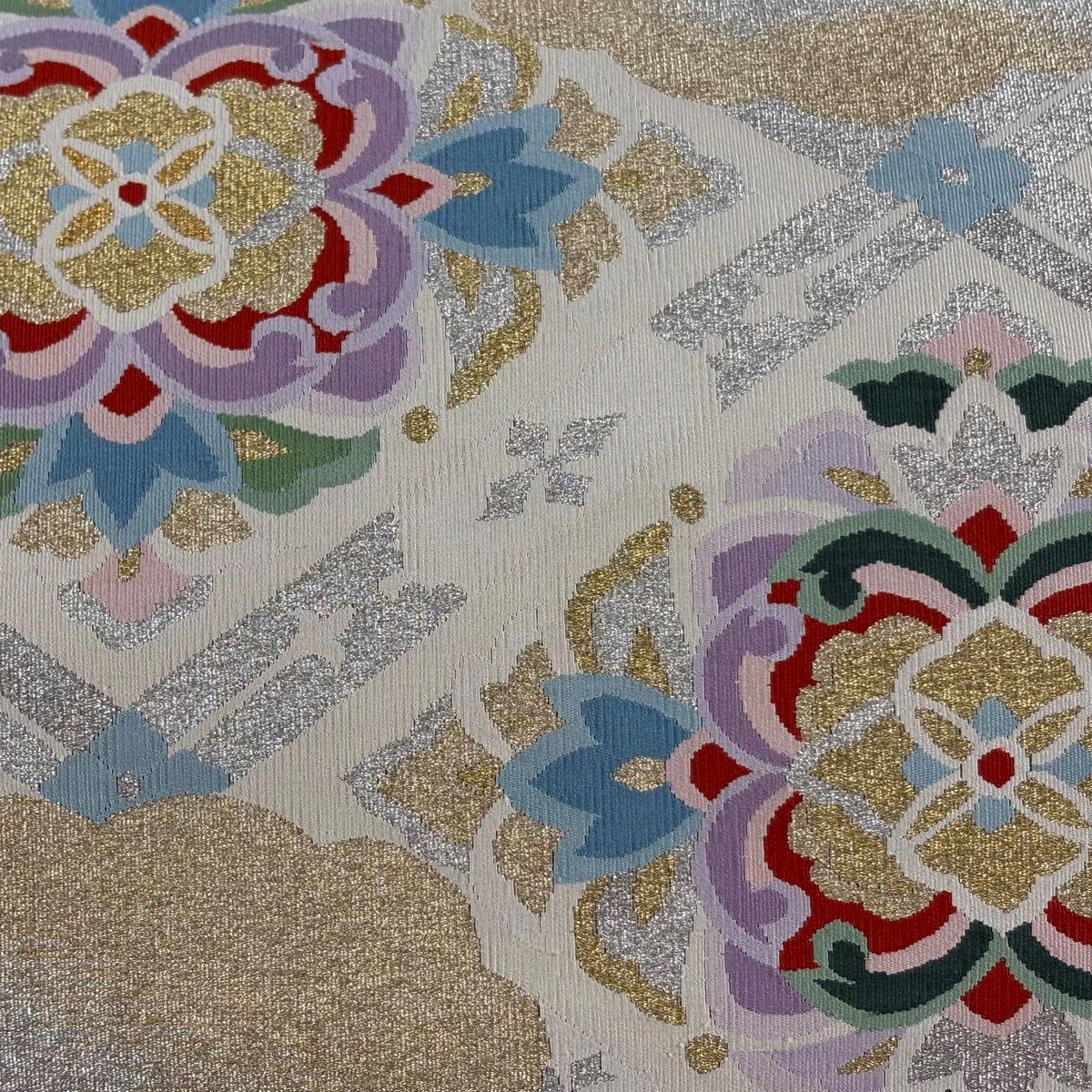 名古屋帯 秀品 松葉仕立て 八寸名古屋帯 華文 雲文 金銀彩 灰白 正絹