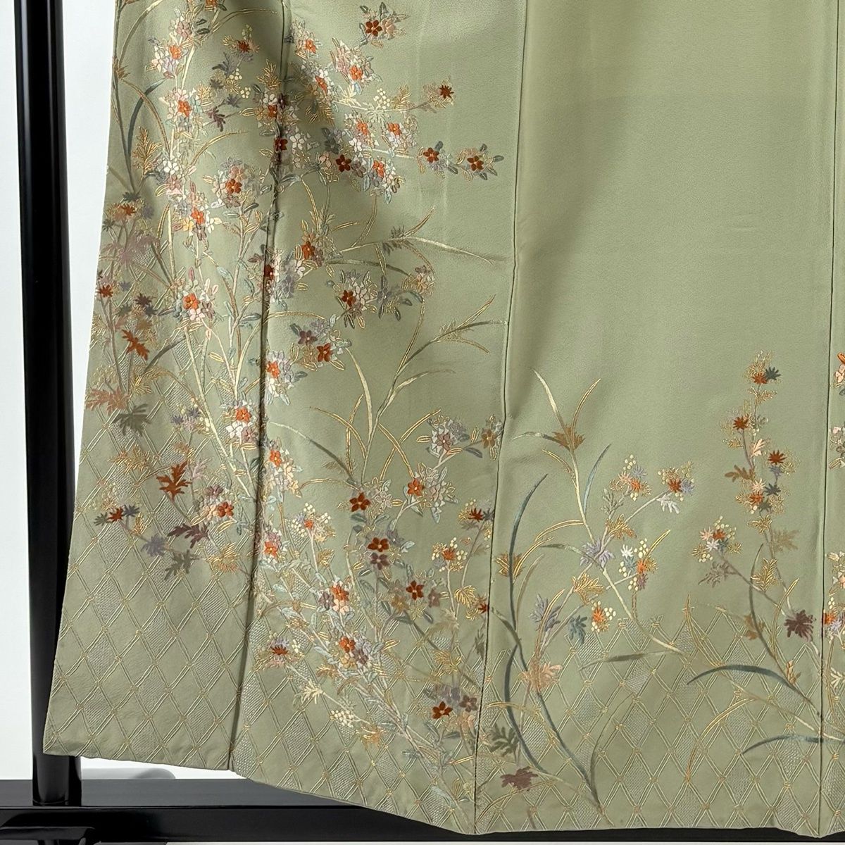 訪問着 身丈155.5 cm 裄丈63.5 S 袷 やまと 草花 菱 金糸 刺繍 灰緑 正絹