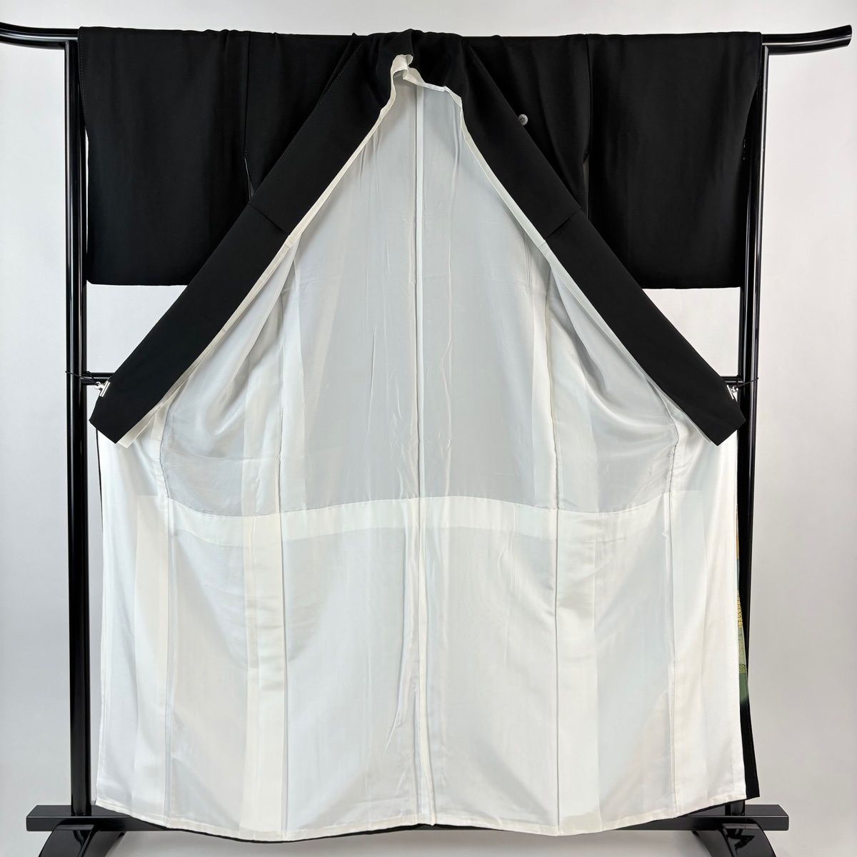  黒留袖 身丈158 cm 裄丈65 M 袷 松井青々 落款 菊 鳥 金彩 金糸 黒 正絹 黒留袖 着物