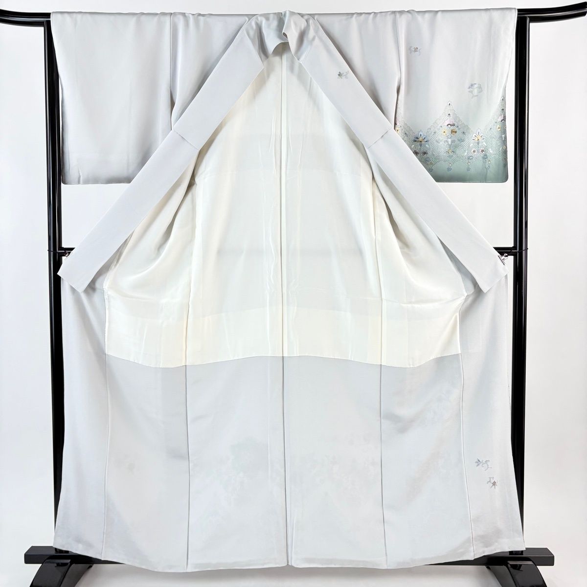  訪問着 身丈160 cm 裄丈63 S 袷 華文 花唐草 金銀糸 刺繍 灰緑 正絹 一つ紋 訪問着 付け下げ 着物