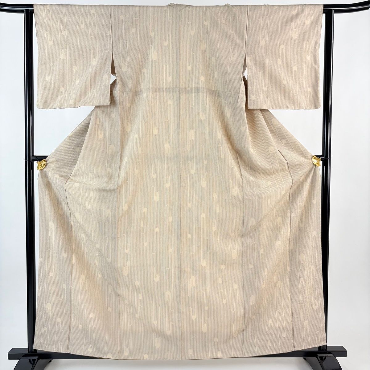 紬 身丈160.5 cm 裄丈62 S 袷 証紙 壺垂れ 縦縞 ベージュ 正絹