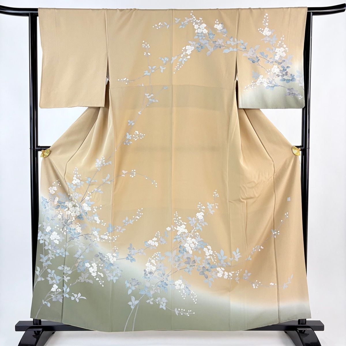 訪問着 身丈158 cm 裄丈64 M 袷 落款 枝花 ぼかし 薄茶色 正絹