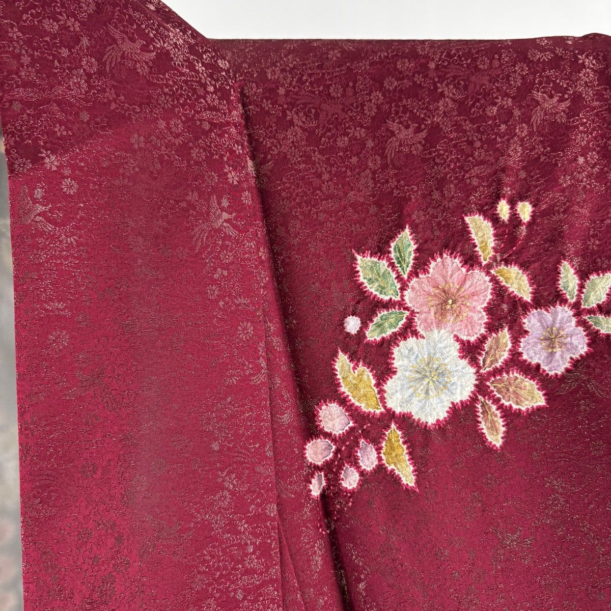  振袖 身丈159 cm 裄丈66 M 袷 徳永憲峯 落款 辻が花 金通し 金彩 えんじ色 正絹 振袖 着物