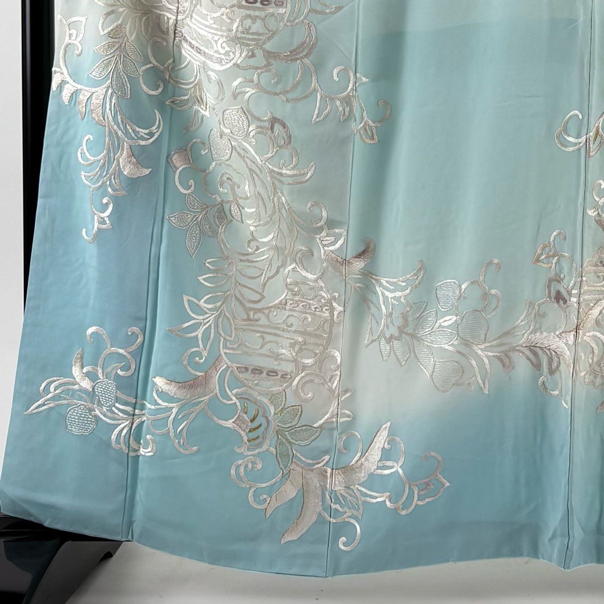 訪問着 身丈162 cm 裄丈66 M 袷 花唐草 刺繍 金糸 水色 正絹