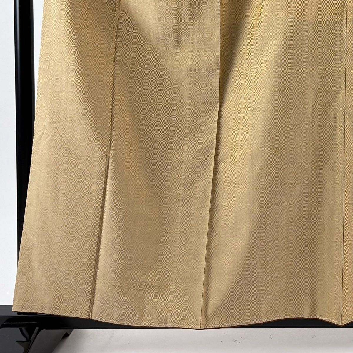 お召 身丈160 cm 裄丈63.5 S 袷 幾何学模様 薄茶色 正絹