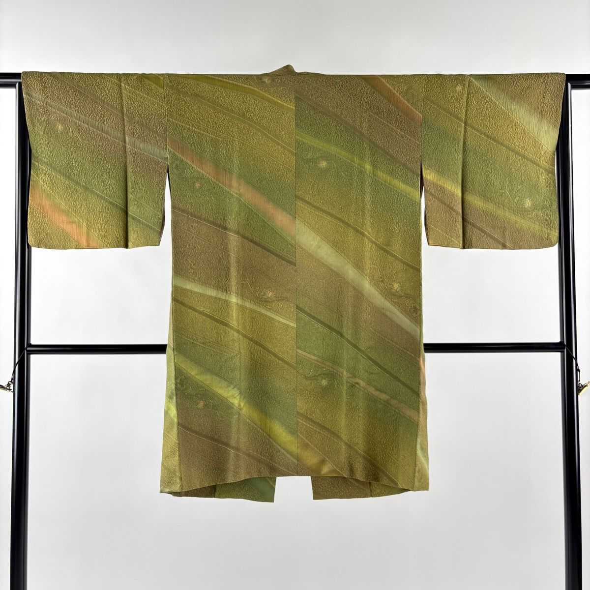 道中着 身丈99 cm 裄丈65 M 和装コート 斜縞 花唐草 ぼかし 鶯色 正絹 秀品