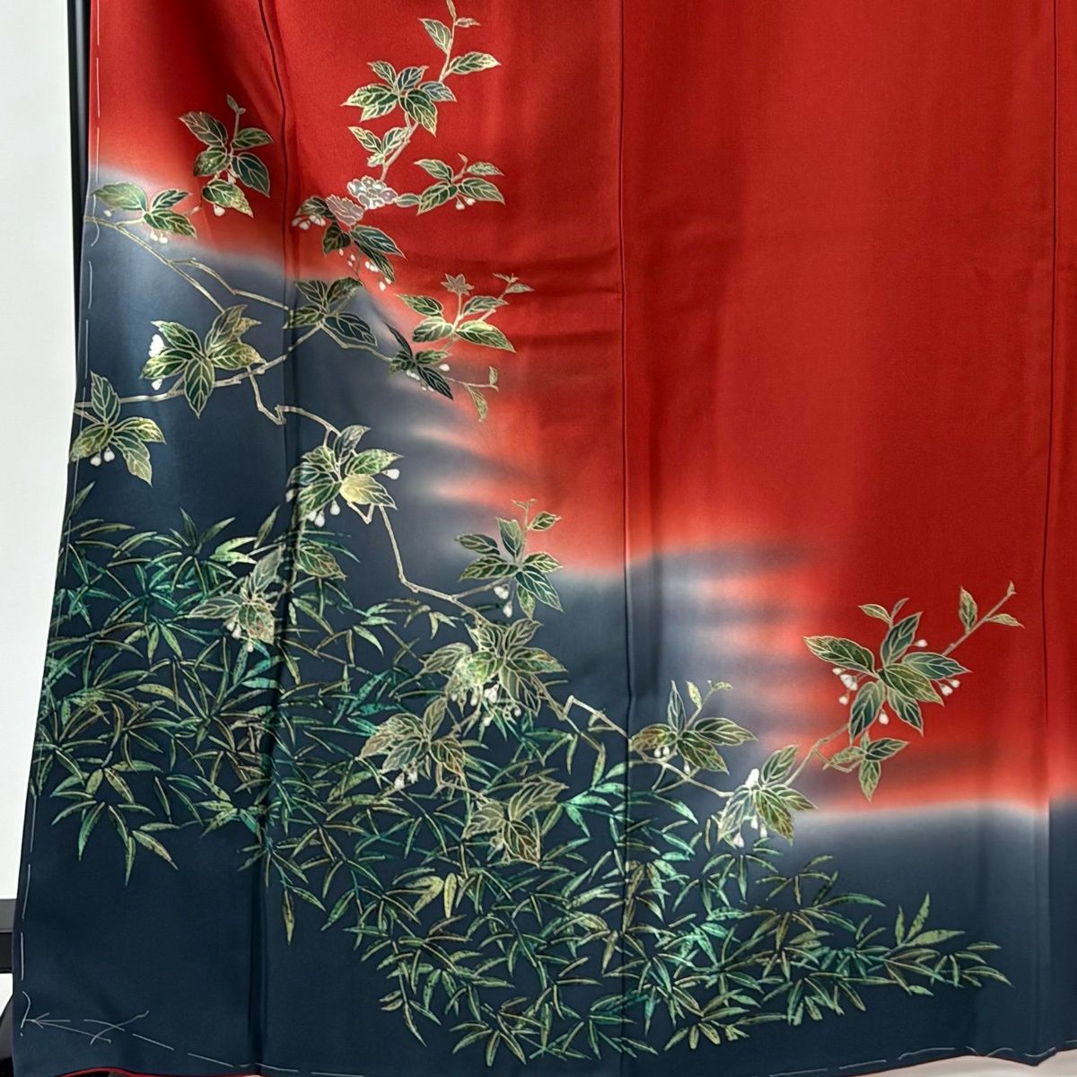 訪問着 身丈168.5 cm 裄丈67 M 袷 椿 笹 螺鈿 金銀彩 赤 正絹 秀品