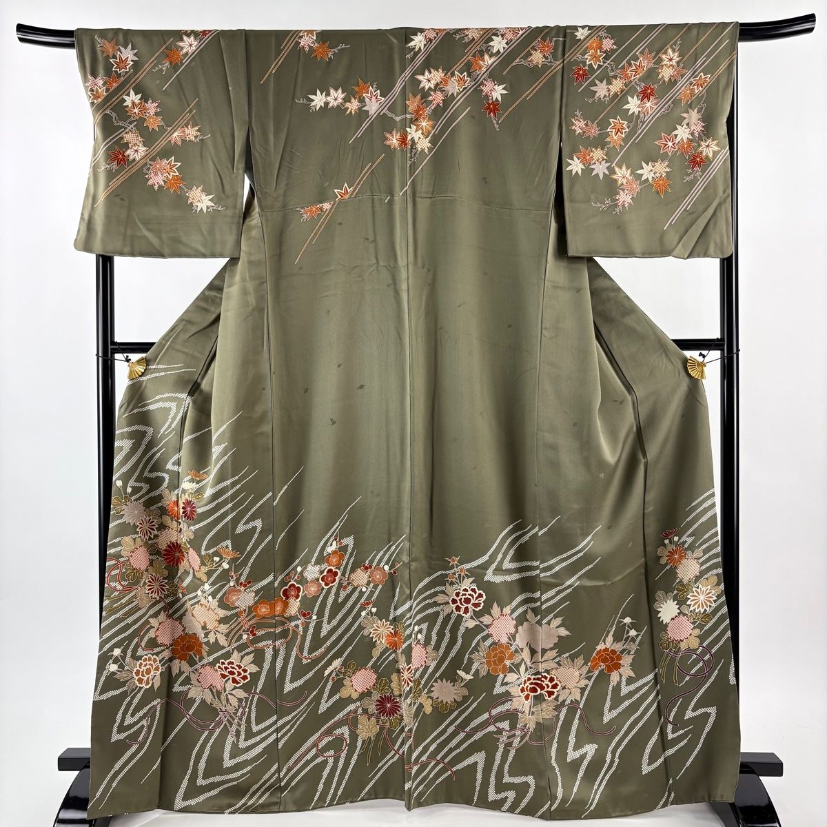 訪問着 身丈167.5cm 裄丈70cm L 袷 菊 牡丹 刺繍 金彩 茶緑色 正絹 秀