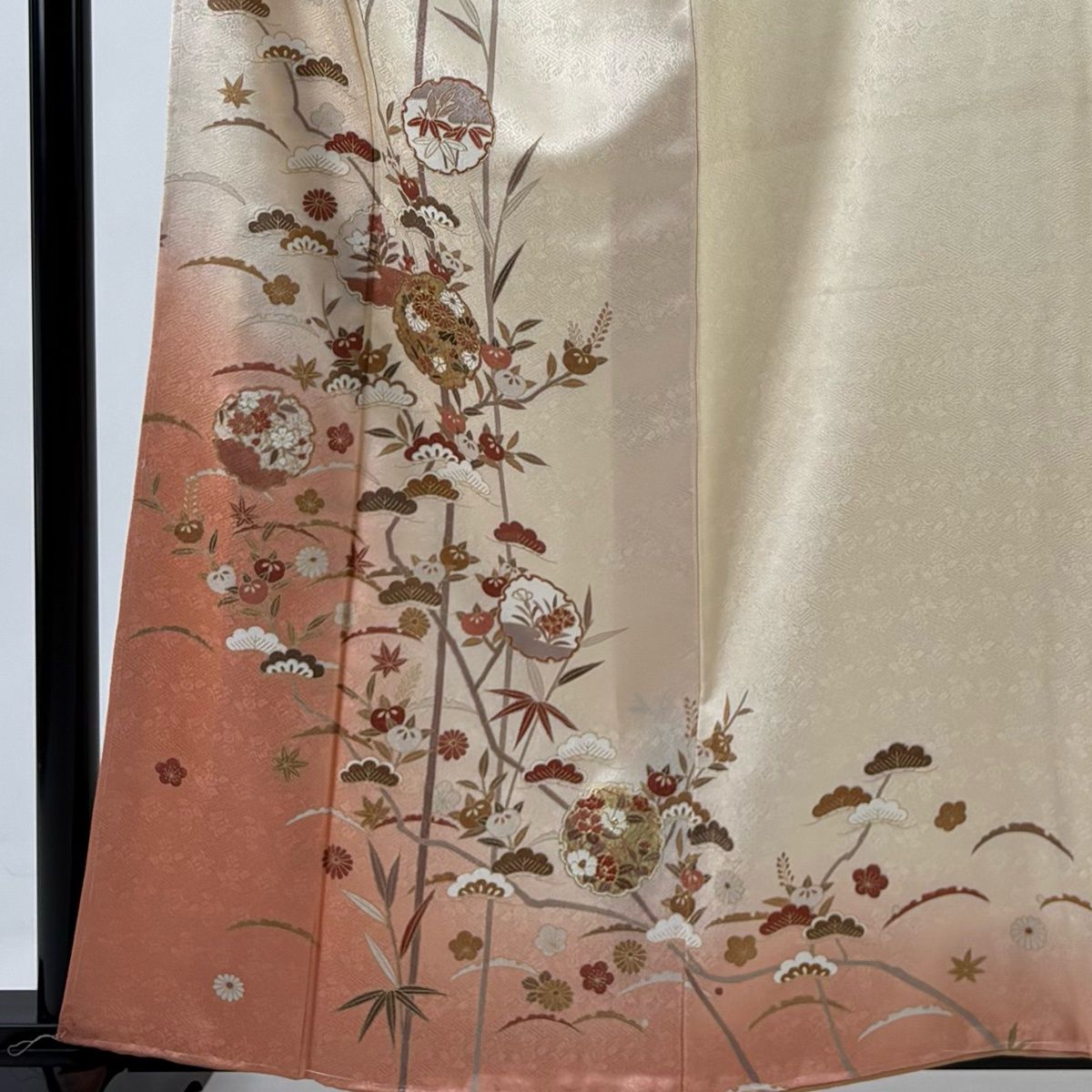 訪問着 身丈161.5 cm 裄丈63 S 袷 バチ衿 雪輪 松竹梅 金彩 ぼかし クリーム 正絹 秀品