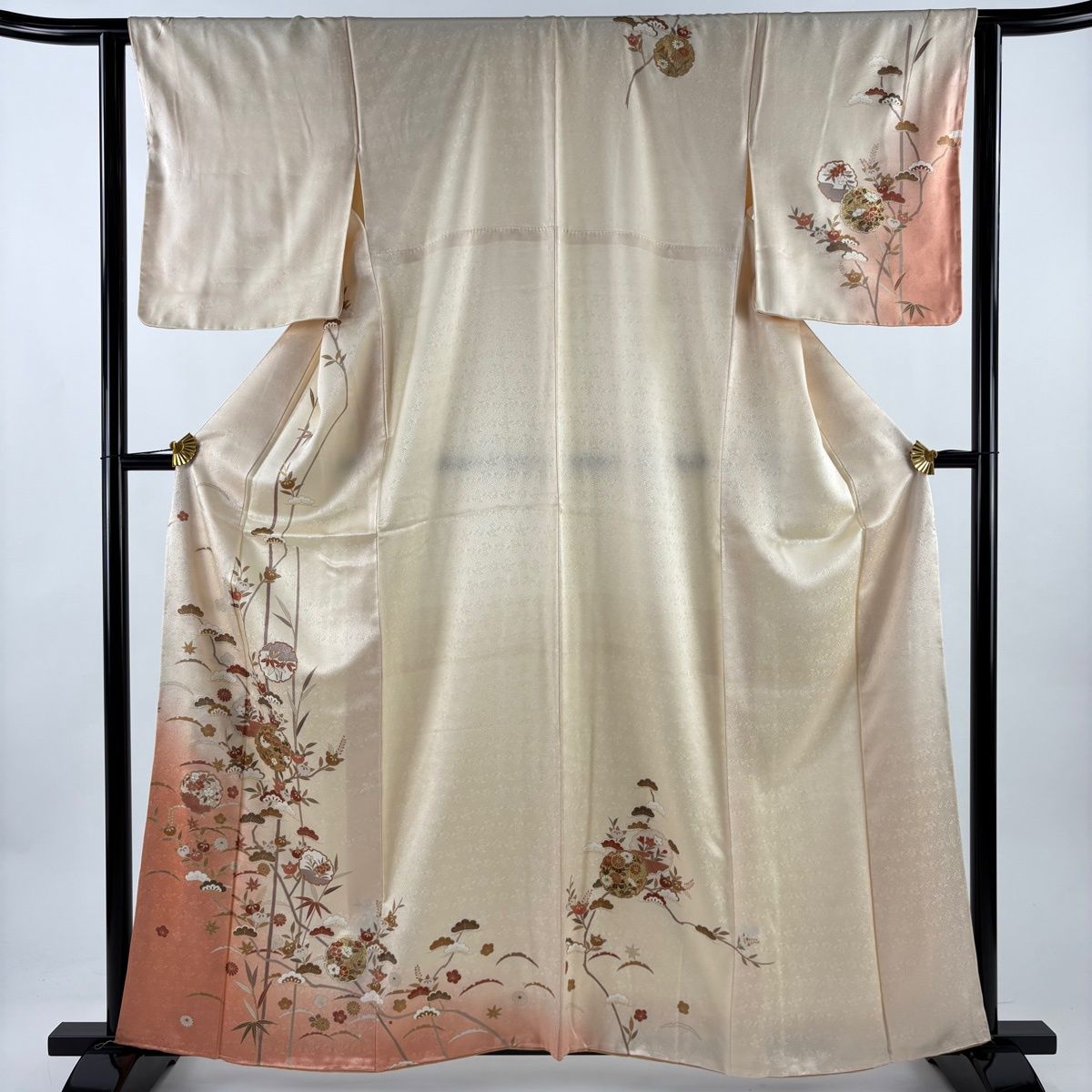 訪問着 身丈161.5 cm 裄丈63 S 袷 バチ衿 雪輪 松竹梅 金彩 ぼかし クリーム 正絹 秀品