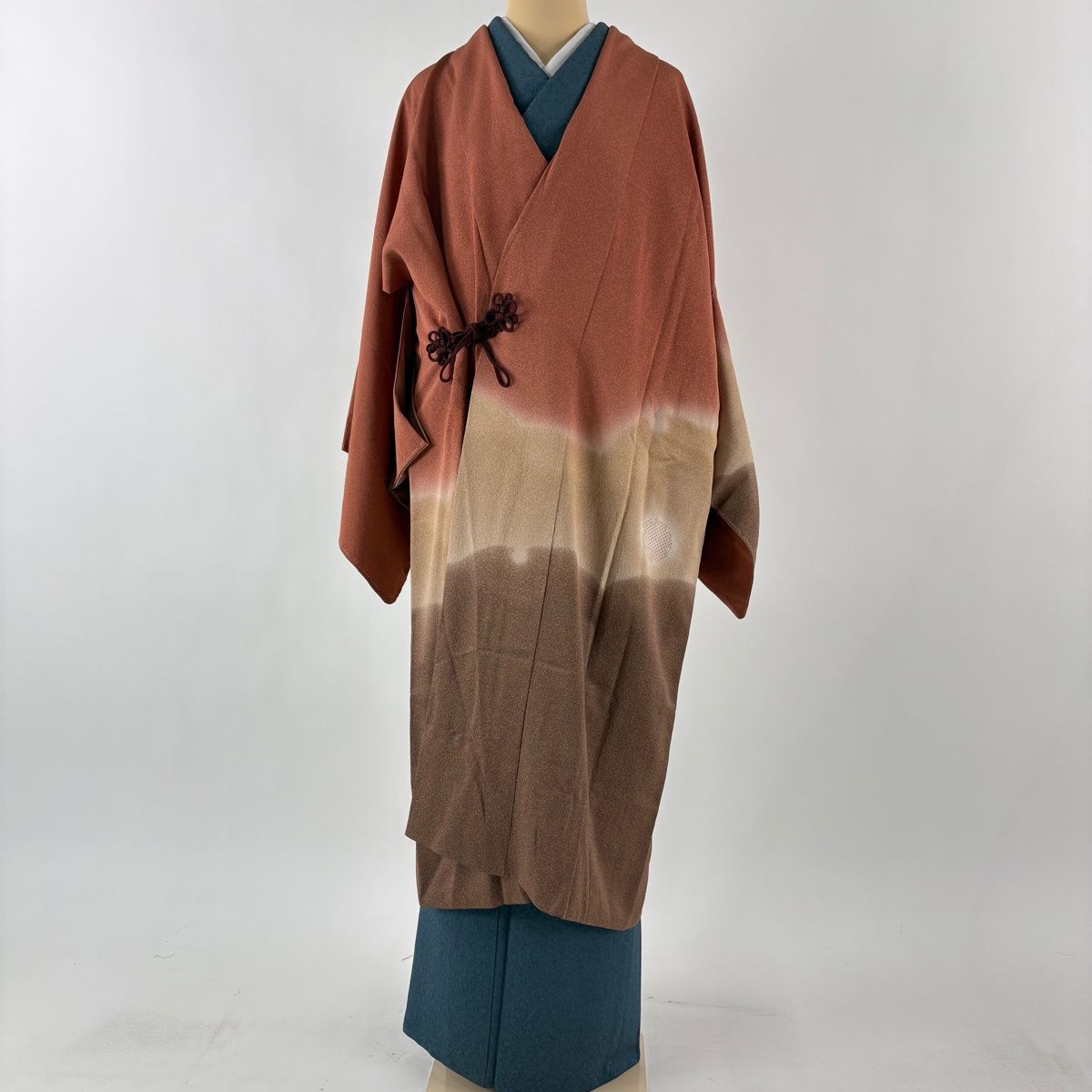 道中着 身丈117 cm 裄丈68 L 和装コート ますいわ屋 雪輪 ぼかし 赤茶 正絹 秀品