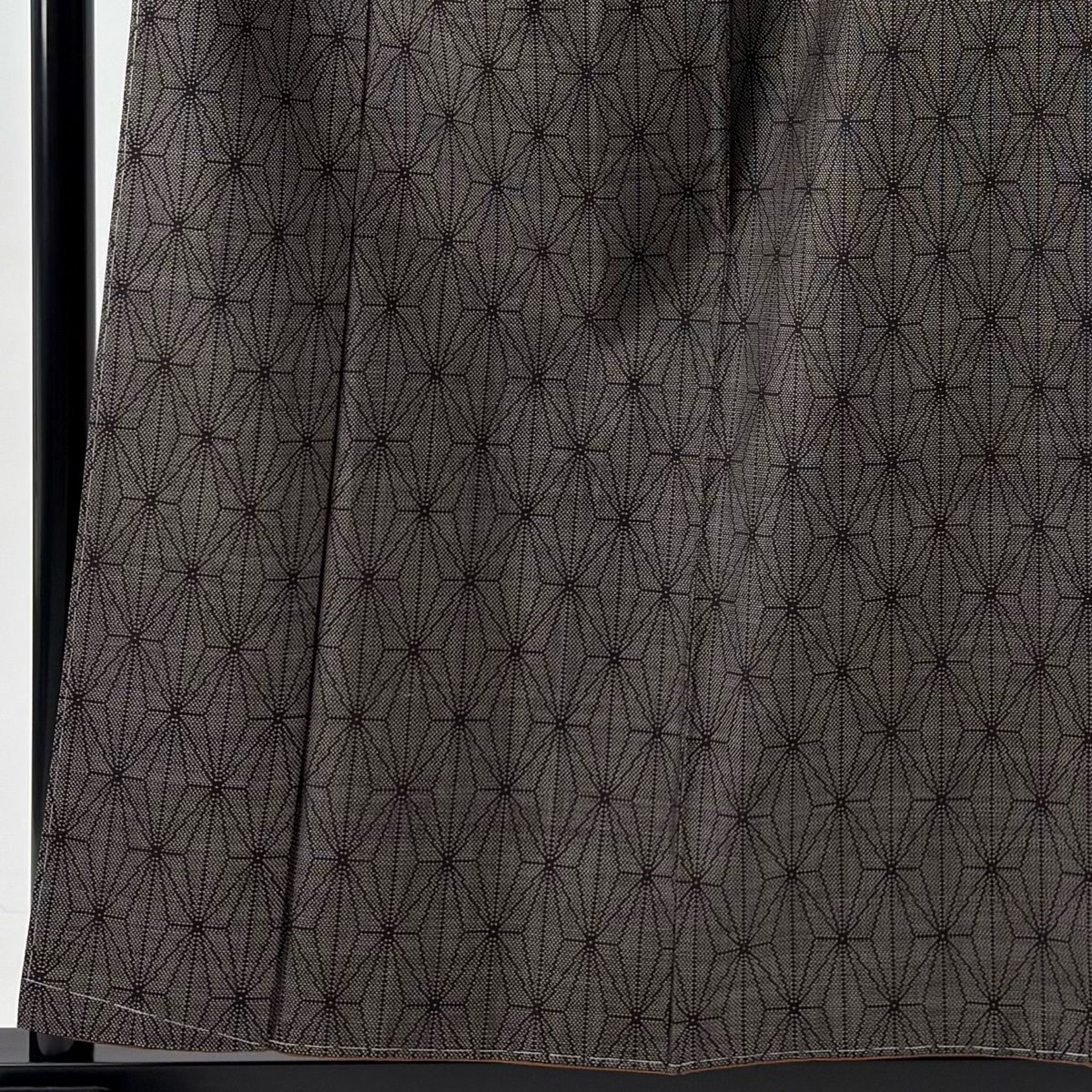 紬 身丈157.5 cm 裄丈63 S 袷 麻の葉 焦茶色 正絹 秀品