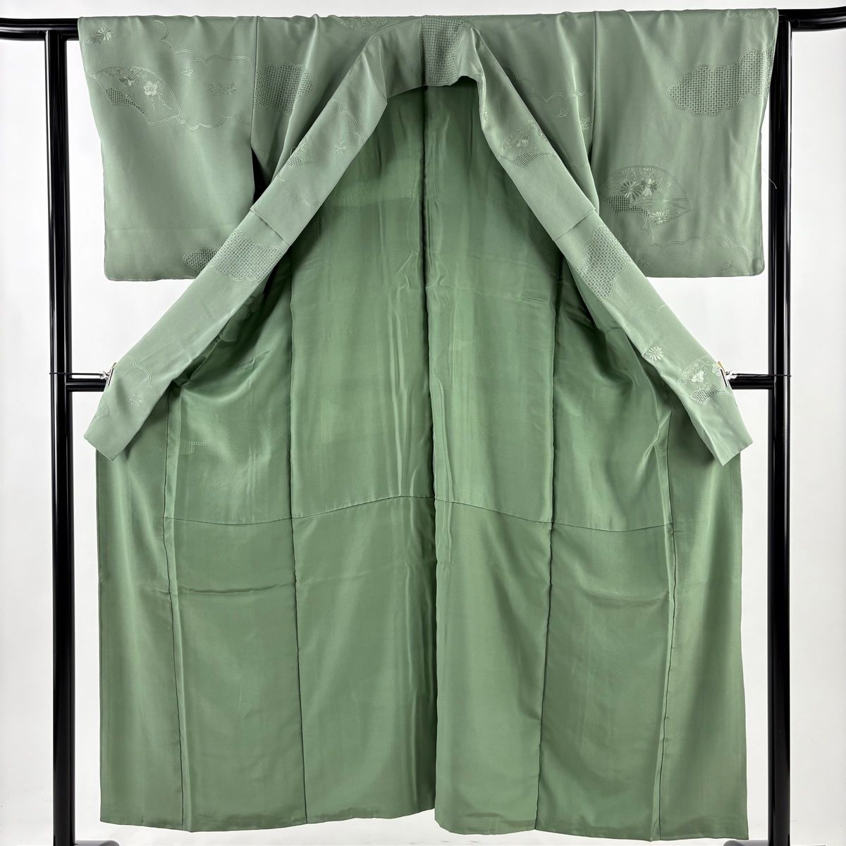  小紋 身丈152 cm 裄丈62.5 S 袷 扇面 雲文 刺繍 灰緑 正絹 秀品 一つ紋 小紋 着物